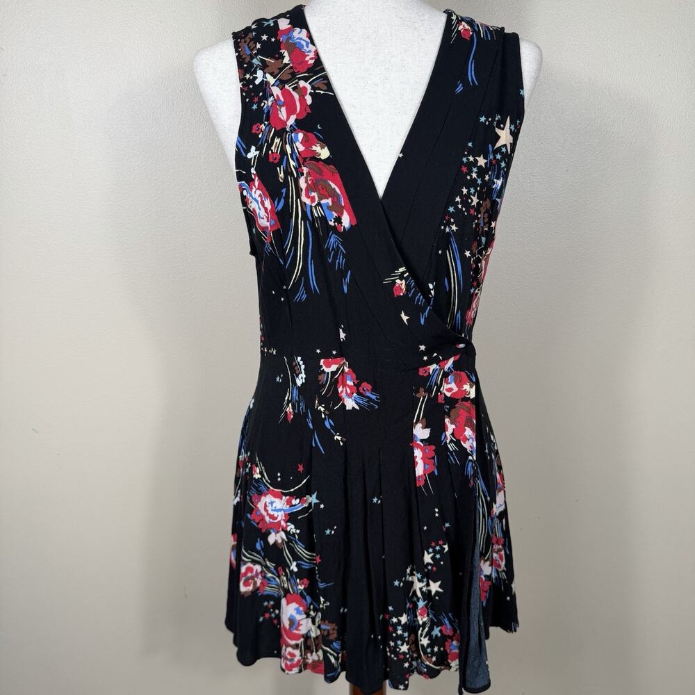 Free People Floral Wrap Top Boho V-Neck Sleeveless Black Medium Tunic Flowy